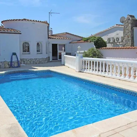 Holiday home Jouvacations Noguera *