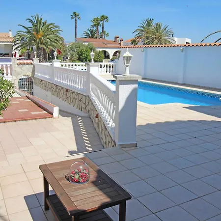 Jouvacations Noguera Holiday home *
